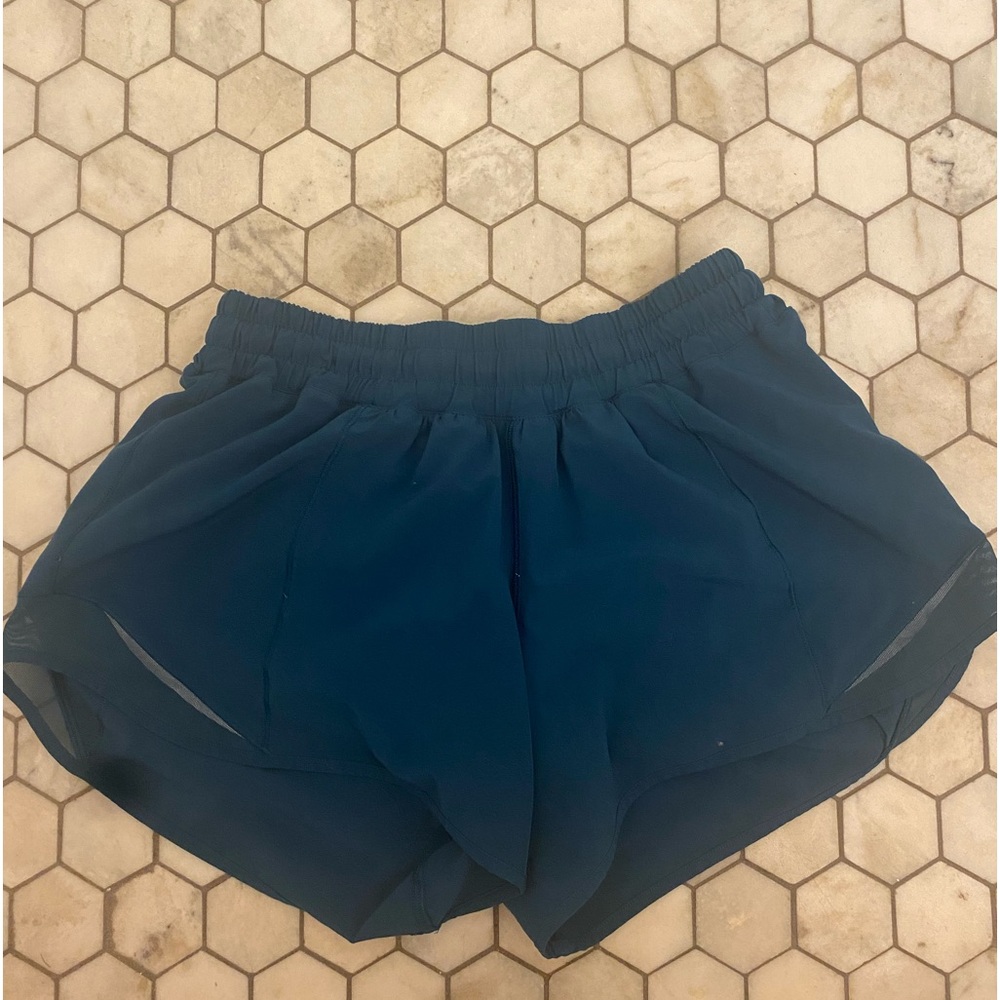 navygreen lululemon hotty hot shorts